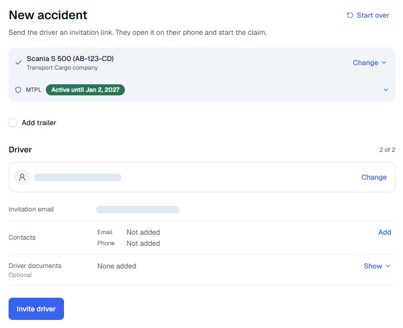 A new accident in the Minsas company portal: the vehicle with its active policy, and the driver to invite.
